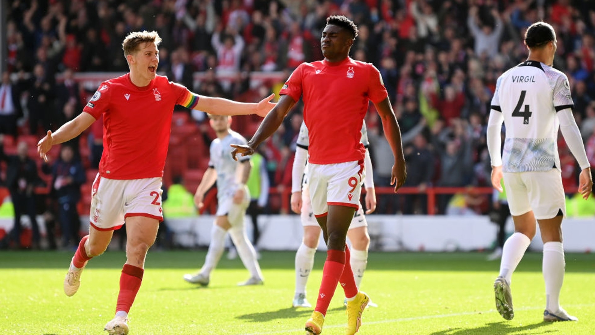 这种自信与 这种自信与